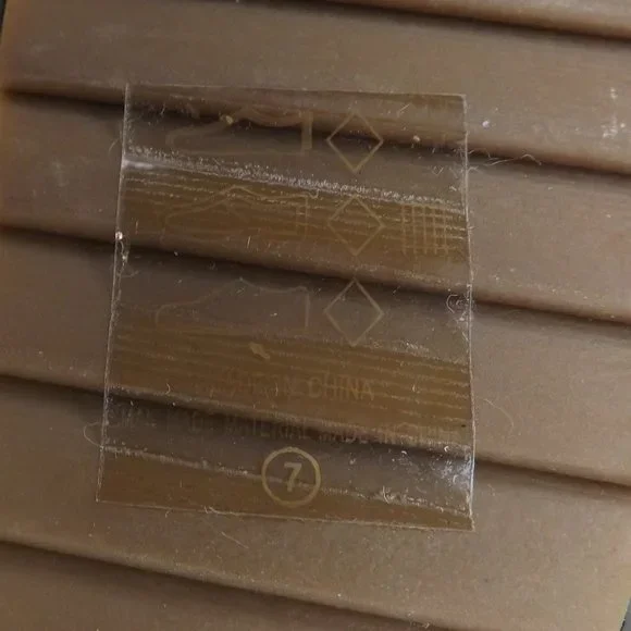 💥SALE💥French Kiss Unique Wedge- Women's 7 - Picture 10 of 10